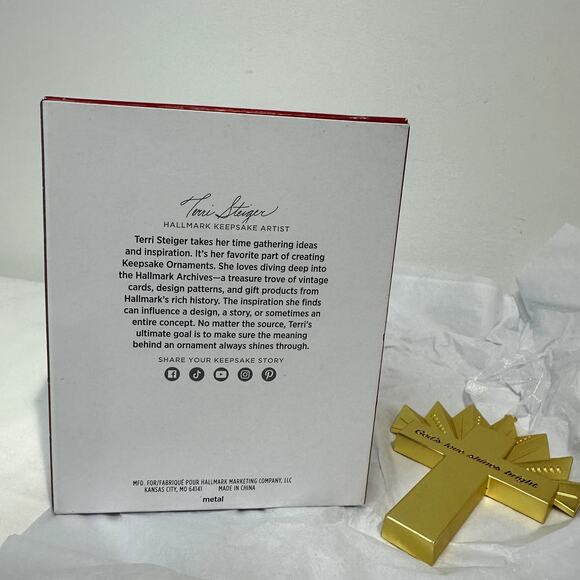 2024 Hallmark Ornament "GOD'S LOVE SHINES BRIGHT" Gold Metal Cross - NEW IN BOX - Picture 2 of 8